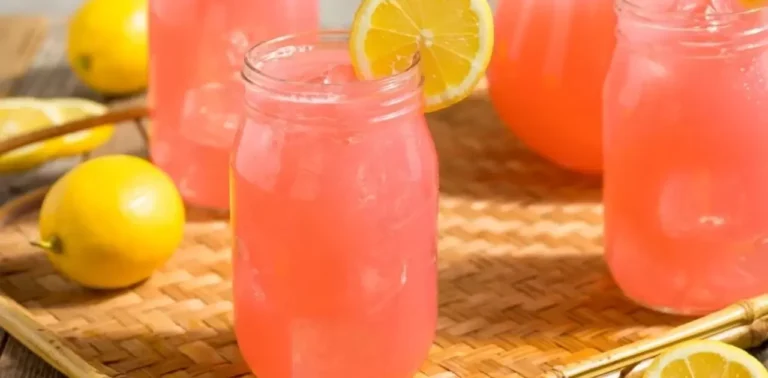 Lemonade-vs-Pink-Lemonade-A-Tasty-Comparison