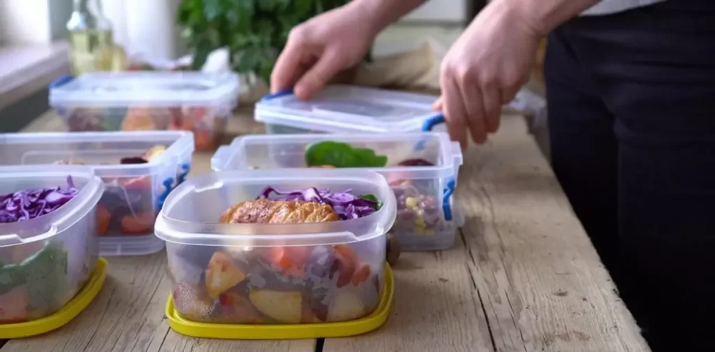 Prep Food Tips For On The Go to Keep Them Safe to Eat